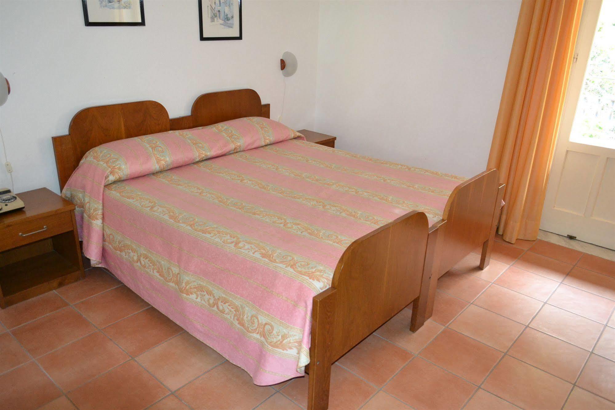 Hotel Villa Bina Sant'Angelo  Екстериор снимка