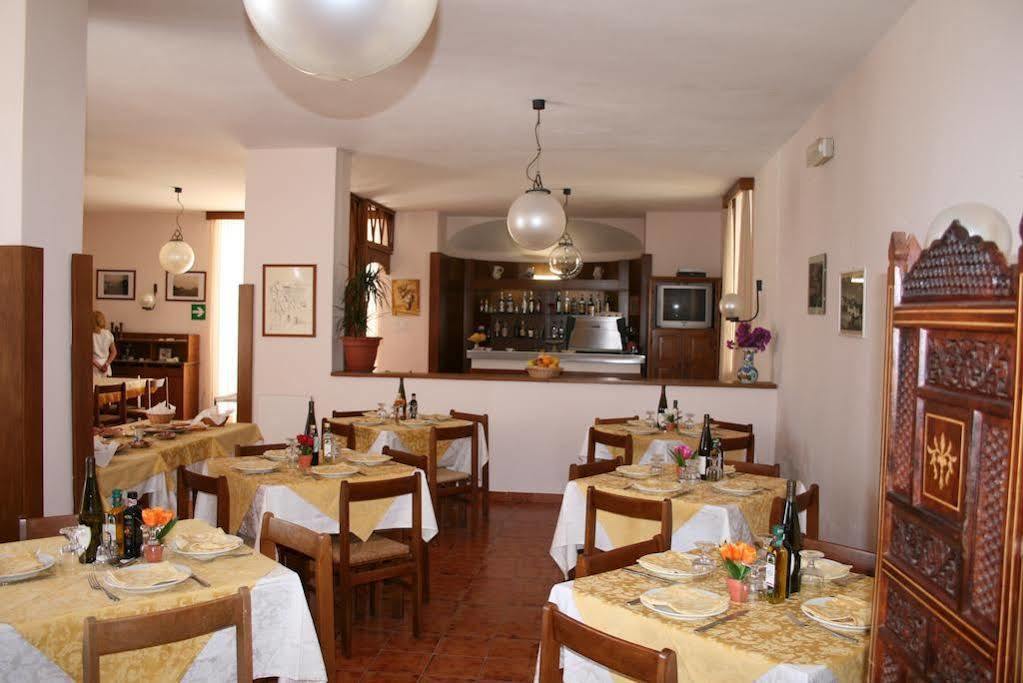 Hotel Villa Bina Sant'Angelo  Екстериор снимка
